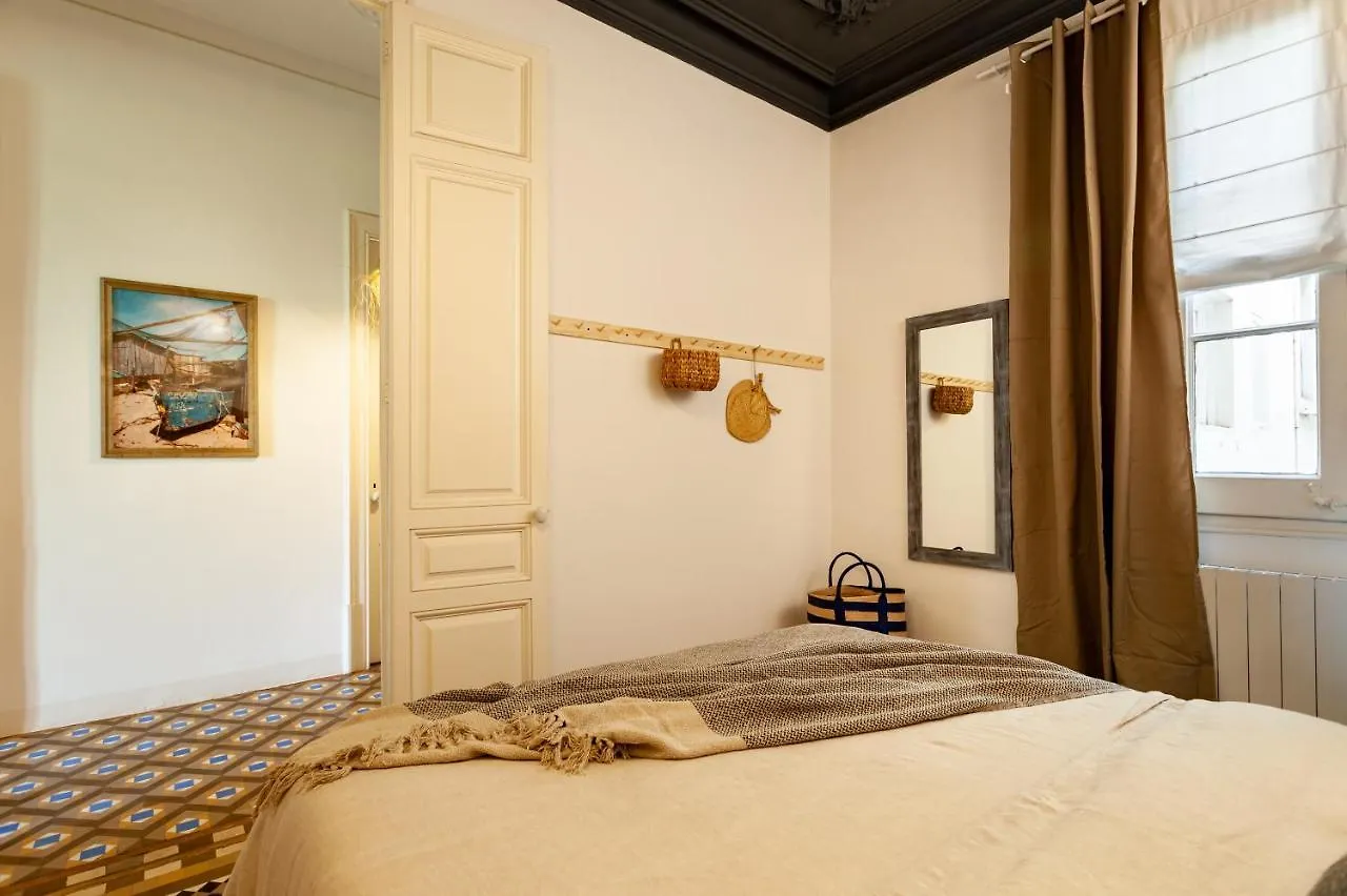 Lege - Two Bedroom Apartment In Mallorca St Barcelona